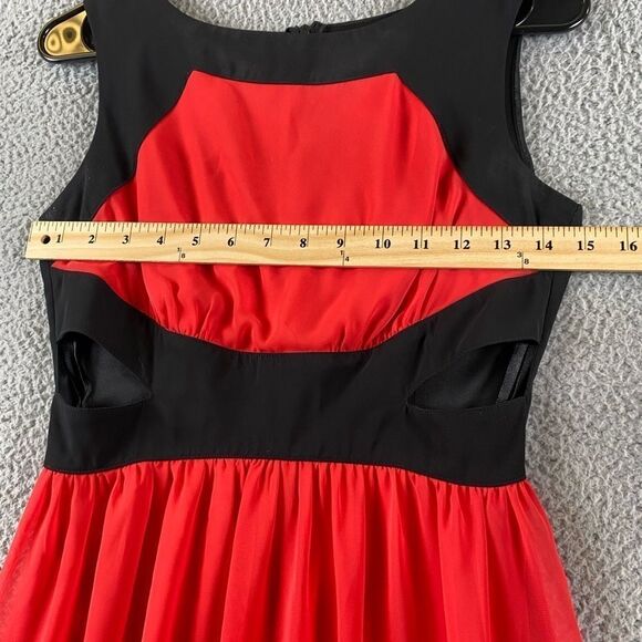 Sweet Storm Dress Womens Small Red Black Maxi Cutouts Sleeveless - Picture 4 of 9